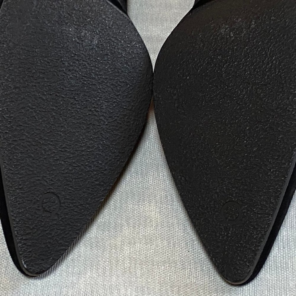 Salvatore Ferragamo Black Suede Smart Kitten Heel - Picture 5 of 7